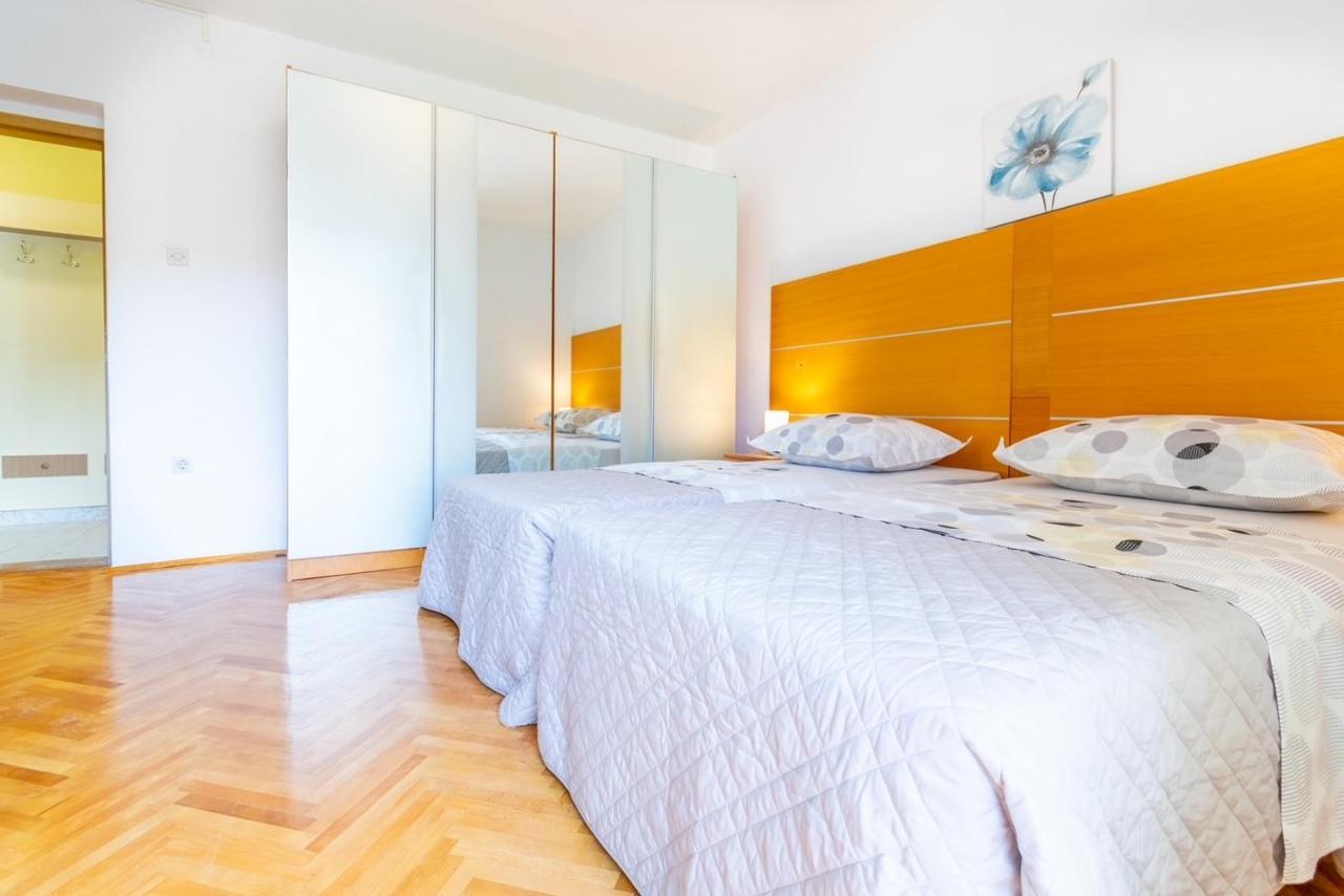 City Apartment 4 & 6 Makarska Zewnętrze zdjęcie