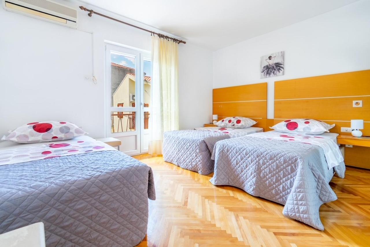 City Apartment 4 & 6 Makarska Zewnętrze zdjęcie